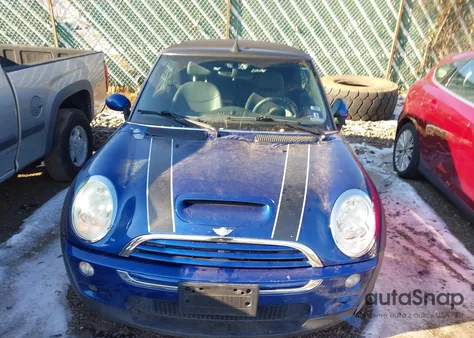 2008 Mini Cooper S from USA, damaged, VIN WMWRH33568TU80061